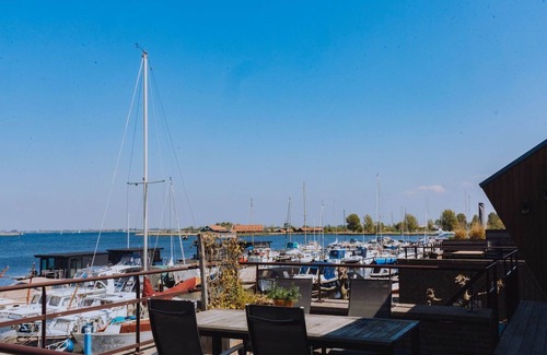 Uitgeest Apartamento | Ático con vistas al lago