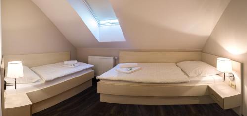 Kyjov Casa | Penzion Longus