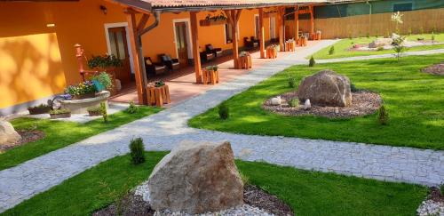 Hracholusky Casa | PENZION U PEPÍČKA