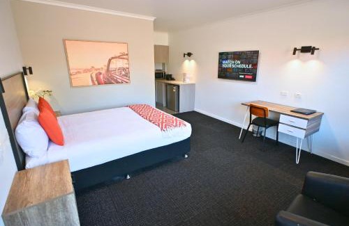 Shepparton South Hotel | Peppermill Inn Motel