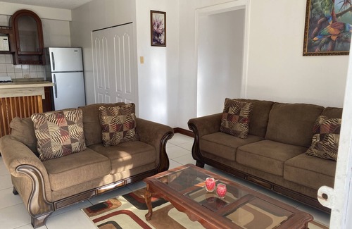 Frigate Bay Apartamento | Perfect 1-bedroom unit with outdoor pool