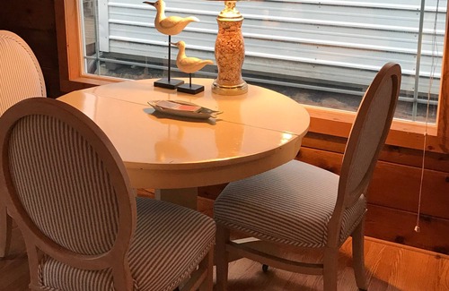 Bayview Casa | Escapada perfecta para parejas. ¡CASA FLOTANTE única con VISTAS ESTELARES!