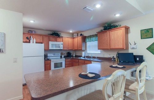 The Villages Villa | BUENA UBICACIÓN. ENTRE MARRÓN Y LAGO DE VERANO. CARRO DE GOLF DE GAS INCLUIDO.