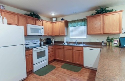 The Villages Villa | BUENA UBICACIÓN. ENTRE MARRÓN Y LAGO DE VERANO. CARRO DE GOLF DE GAS INCLUIDO.