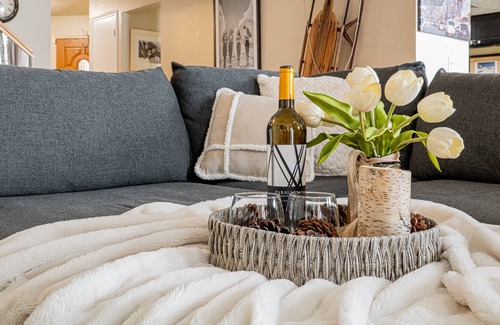 South Snyderville Basin Casa | Walk to Cabriolet and Free Shuttle - Perfect for Families