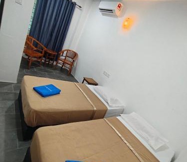 Kampung Pasir Hantu Hotel | Perhentian Najmi Hotel