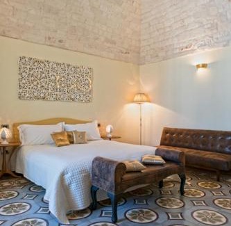 The Trulli of Alberobello Cama Y Desayuno | Perlage Suite Luxury B&B - Amazing view of Trulli