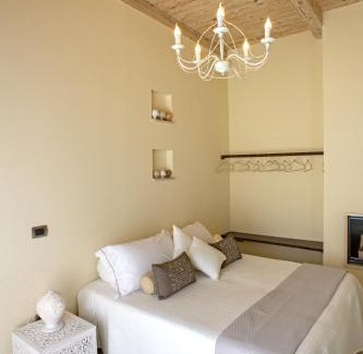 The Trulli of Alberobello Cama Y Desayuno | Perlage Suite Luxury B&B - Amazing view of Trulli