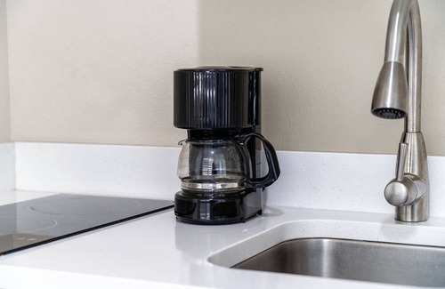 Melinda Cook Complejo | Perry's Ocean Edge Resort