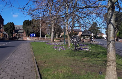 Rowton Apartamento | Pet Friendly - 7 Guests - Idyllic Village