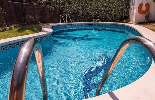 Roda de Bara Villa | Villa que admite mascotas, a 100 metros de la playa, con piscina y Wi-Fi