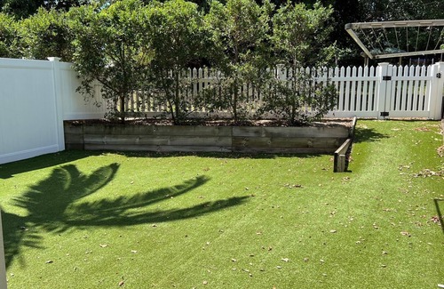 Forest Lake Casa | Pet Friendly Yard, Next to Park - Spacious Townhouse