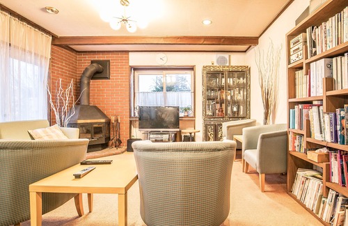 Hakuba Hotel | Petit Hotel Enchante