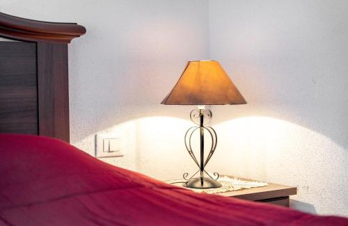 Iscra e Voes Casa | Petra Rujia