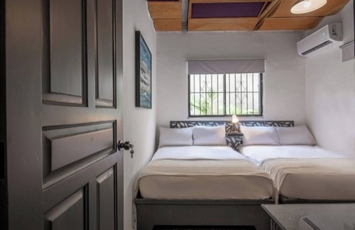 Gascue Hotel | PH 19 Guesthouse Hotel in Gazcue