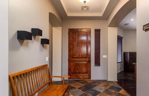 South Mountain Casa | PHOENIX! 5br / 3 baños completos / historia individual! Duerme 10-12!