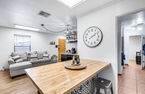 Anthem Apartamento | Phoenix Desert Retreat-Family-Friendly, 3 beds, Pool, AC, and WIFI