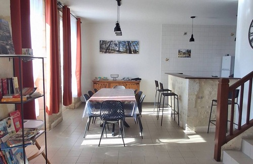 Valeyrac Casa | Pierres d'Estuaire - 3-star gîte 2025 between vineyards, ocean and river.