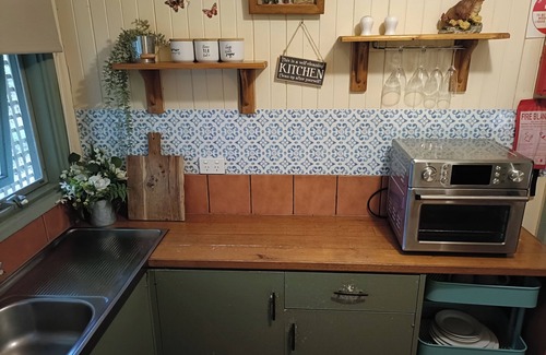 Kalimna Chalet De Esquí | Pillowood Cottage (1Queen+2Twins) & Wood Stove