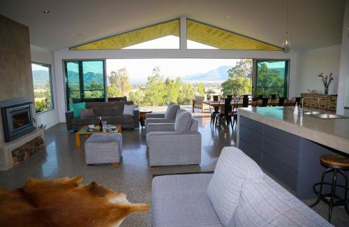 Broke Casa | Pindara