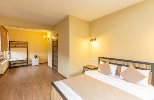 Kazbegi Hotel | Pine Chalets by KA Group