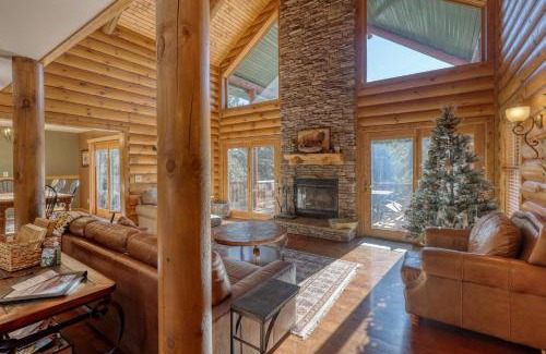 Sturgis Casa | Pine Hollow Lodge - Beautiful