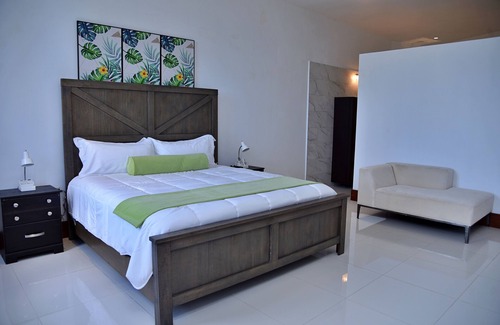 Montego Bay Complejo | Pineapple Vista Resort