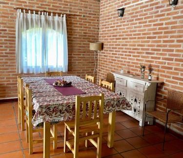 Yala Casa | Pintoresca casa con pileta