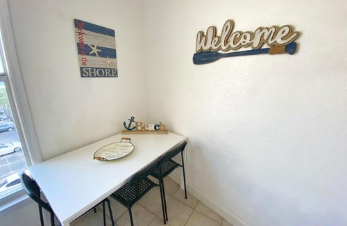 Daytona Beach Shores Hotel | Pirates Cove Resort Studios!