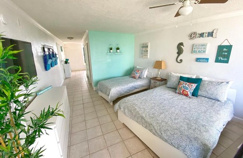 Daytona Beach Shores Hotel | Pirates Cove Resort Studios!