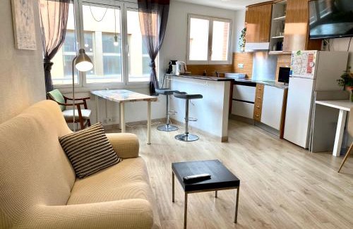 Terrassa Apartamento | Piscina en Centro de Terrassa