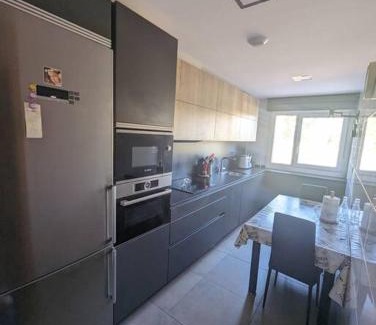 Burgos Apartamento | Piso completo y moderno, Burgos