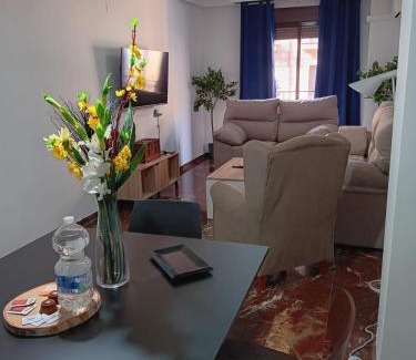 Linares Apartamento | Plaza Ayuntamiento 2 habitaciones Pondos