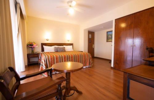 Centro comercial Shopping Centro Pinda Hotel | Plaza Uruapan Hotel
