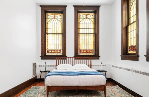 Winchester Apartamento | Plenty of space located downtown Winchester