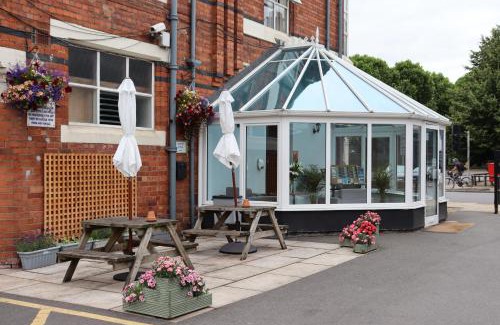 Northampton Hotel | Plough Hotel