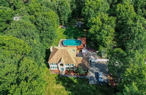 Stroudsburg Villa | Pocono Escape with huge Pool HOT TUB,GAMEROOM,FIREPIT,near Camelback & Kalahari
