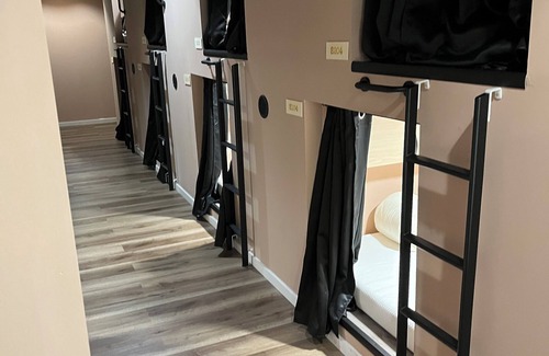 Downtown Toronto Hotel | Pod-Inn Hotel