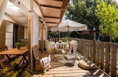 Funtana Complejo | Polidor Glamping Resort