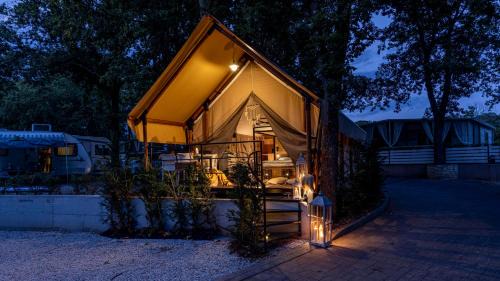 Funtana Complejo | Polidor Glamping Resort