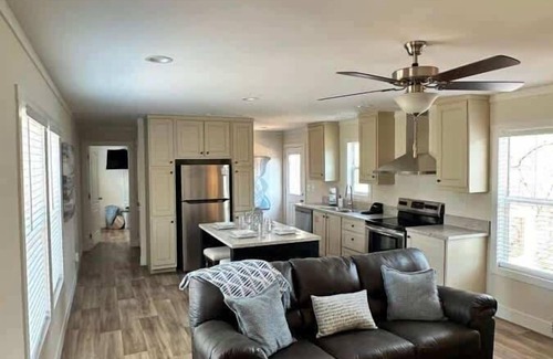 Kodak Casa | Pollard Place 2BR 2 BA Smokies Winterfest