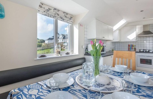 Trebetherick Cabaña | POLMORLA, pet friendly in Polzeath