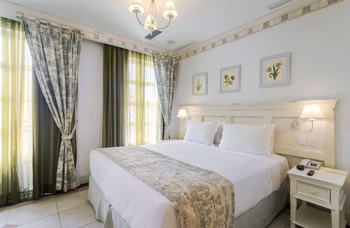 Jurere Complejo | Pool View Studio - IL Campanário - Jurerê Internacional