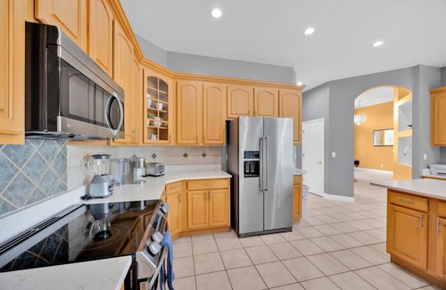 Forest City Casa | Poolside Paradise | 30 Min From Disney | Pool | Patio