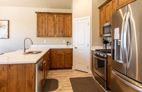 Sienna Hills Casa | Wi-Fi gratuito, piscina climatizada, jacuzzi, barbacoa, patio, 32 millas. de Zions!