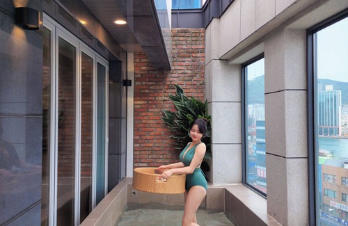 Jung-gu Villa | Poolvilla Gaon