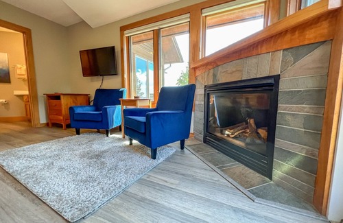 Lutsen Hotel | Poplar River Condos 513 - Lake Superior - Lutsen, MN