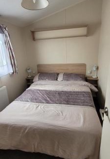 Leysdown-on-Sea Apartamento | Poppy Caravan