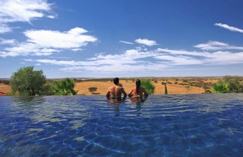 Moura Casa | Poppy Room