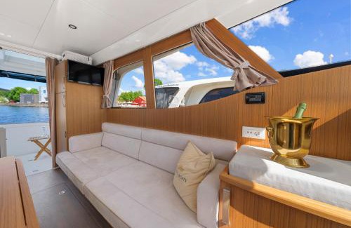 Porsgrunn Alquiler De Eote | Porsgrunn Centrum Boat Hotel